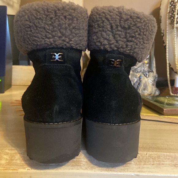 Sam Edelman Lace up booties with faux fur - Picture 2 of 9